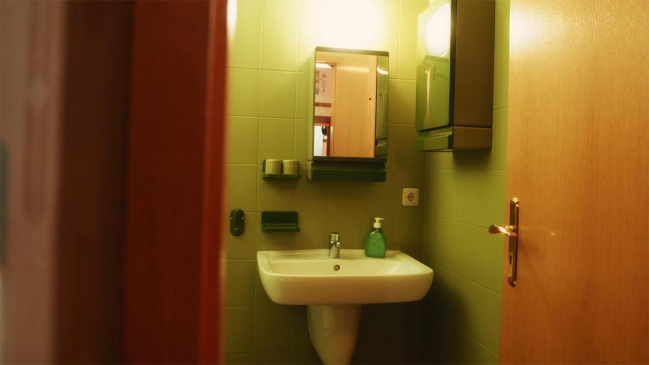 Anker Hotel Arneburg Eksteriør billede