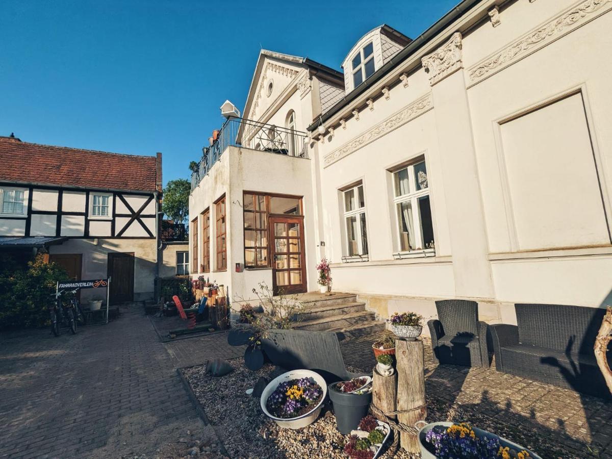 Anker Hotel Arneburg Eksteriør billede